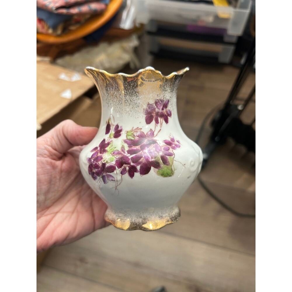 Homer Laughlin purple floral vase with gold trim violets